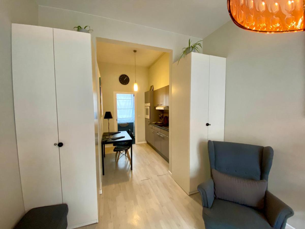 Petit Appartement Jourdan Eu Bruxelles Esterno foto