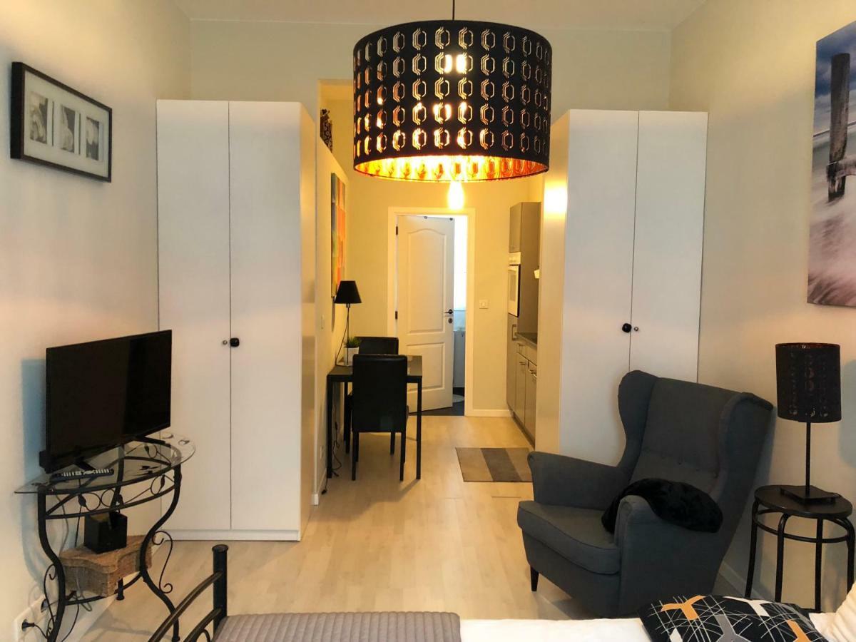 Petit Appartement Jourdan Eu Bruxelles Esterno foto